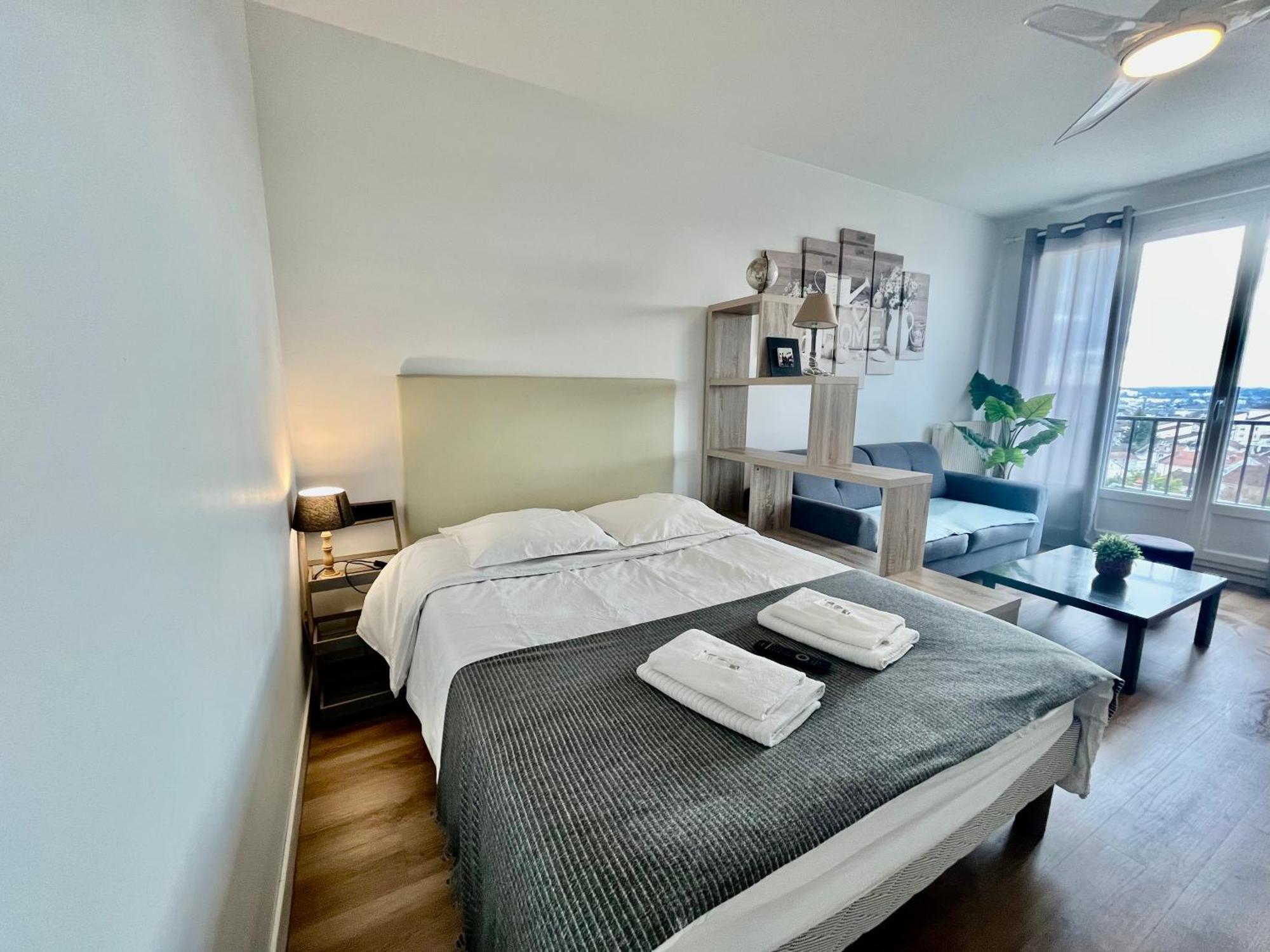 Appartement Rue Condorcet Parking Prive- Dabnb Limoges Exterior foto